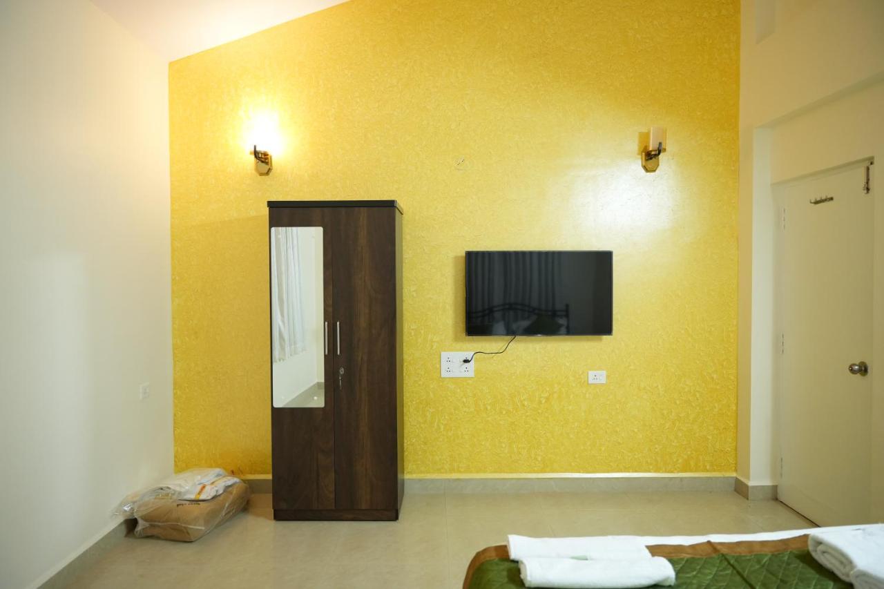Shri Mahamaya Panaji Extérieur photo